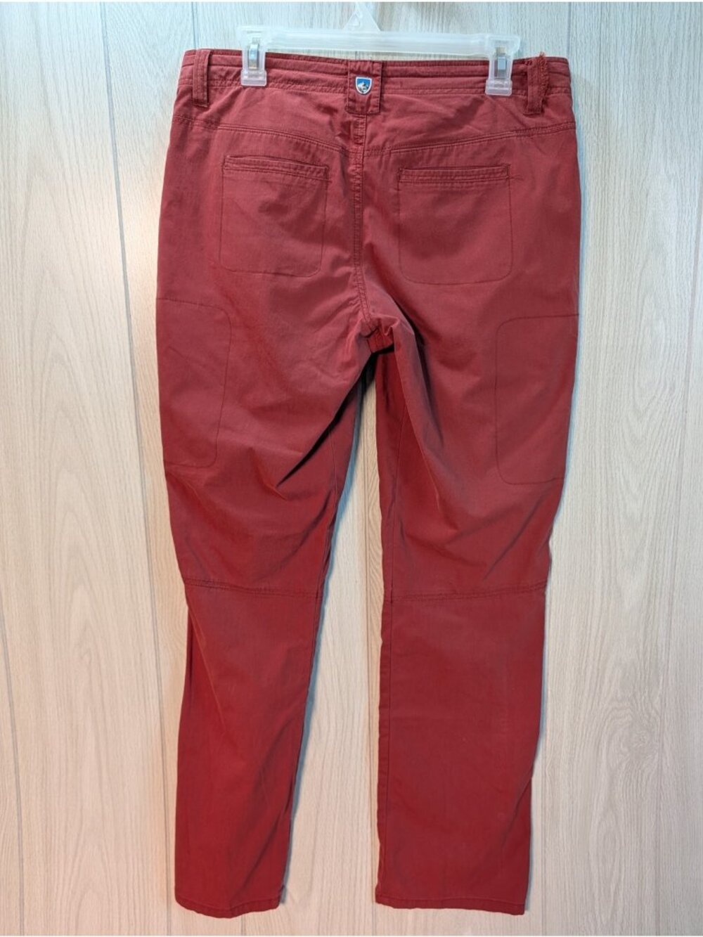 Kuhl Legendary Hiking Pants Womens 8 Red Logo Stretch Mid Rise Roll Tab Leg FLAW - Picture 4 of 11